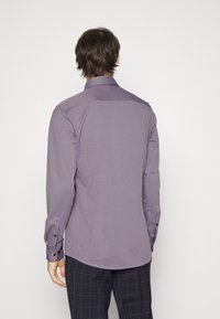 BOSS HANK SPREAD - Camisa - dark red