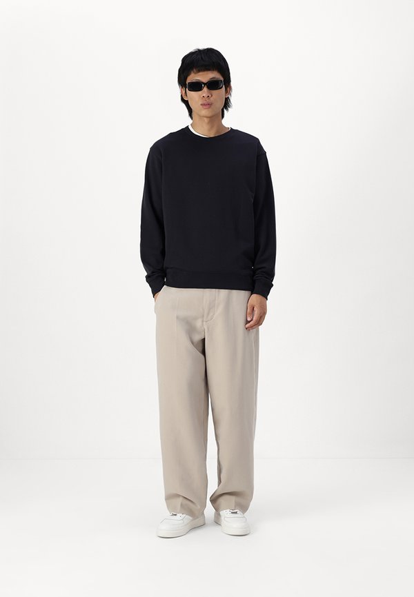 JJECHARGE CREW NECK - Sweatshirt2