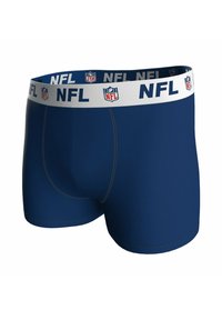 Marineblaue Boxershorts mit einem weißen Bund, der das "NFL"-Logo in Blau und Rot zeigt. Weiches Material mit glatter Textur und Kontrastnähten.