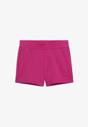 Magenta színű, gumis derekú rövidnadrág oldalzsebekkel és egy kis Puma logóval a jobb alsó lábszáron, fehér háttéren bemutatva.