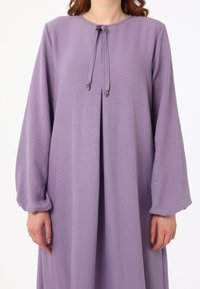 Modanisa MODEST REFKA - Maxikjoler - purple