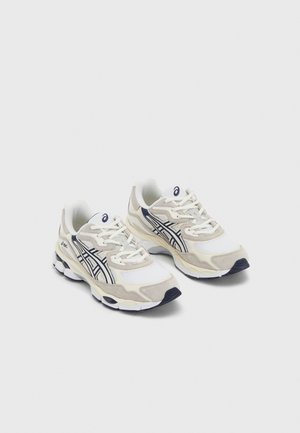 ASICS SportStyle GEL NYC UNISEX mleczny