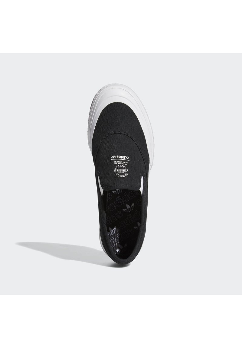 adidas Originals NIZZA RF SLIP UNISEX - Trainers - black - Zalando.co.uk
