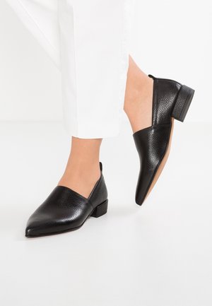 KIOMI Loafers - black