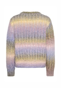 Adīts džemperis ar gradienta rakstu pasteļtoņos, ar apaļu kakla izgriezumu un ribotām piedurknēm, izgatavots no mīkstas dzijas.