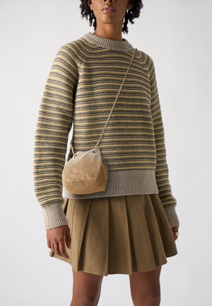 ZALINA POUCH - Bandolera - gold-coloured
