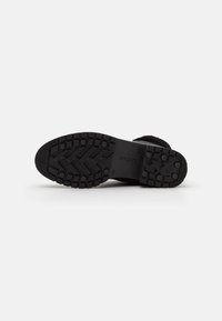 Gabor Comfort Šněrovací kotníkové boty - black