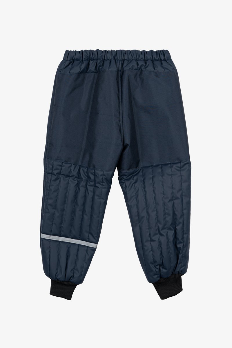 Marineblauwe gewatteerde broek met een elastische tailleband, ribbels aan de onderkant, en reflecterende strepen; heeft een doorgestikt patroon op de onderste delen.