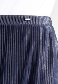 TOM TAILOR DENIM Gonna a pieghe - dark blue