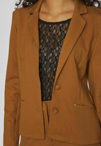VILA ELEGANTER - Blazer - rubber