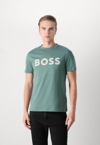 BOSS THINKING - Nyomott mintás póló - open green
