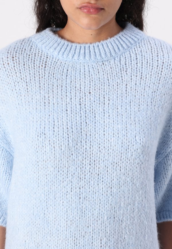 JDYLINEA O-NECK - Basic T-shirt3