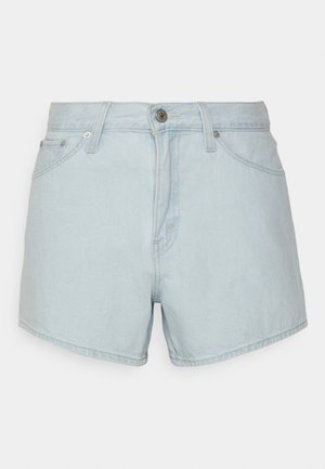 Shorts de mezclilla azul claro con una cintura alta, diseño de cinco bolsillos, cierre de botón metálico y un dobladillo limpio. Textura suave con costuras mínimas.