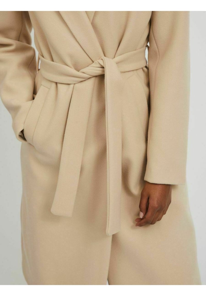 Damen Parkas | Vila VIPAKA COOLEY TIE BELT Klassischer Mantel cement/grau - PL40489 Damen Parkas | Vila VIPAKA COOLEY TIE BELT Klassischer Mantel cement/grau - PL40489