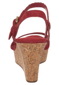 UGG Sandali con plateau - light red