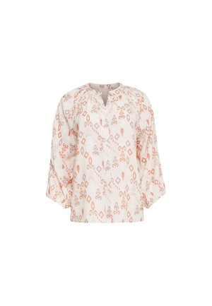 Lichtgewicht, gemusterde blouse in off-white met koraal en grijze geometrische ontwerpen. Kenmerkt zich door een halve knoopsluiting en mouwen van 3/4 lengte.