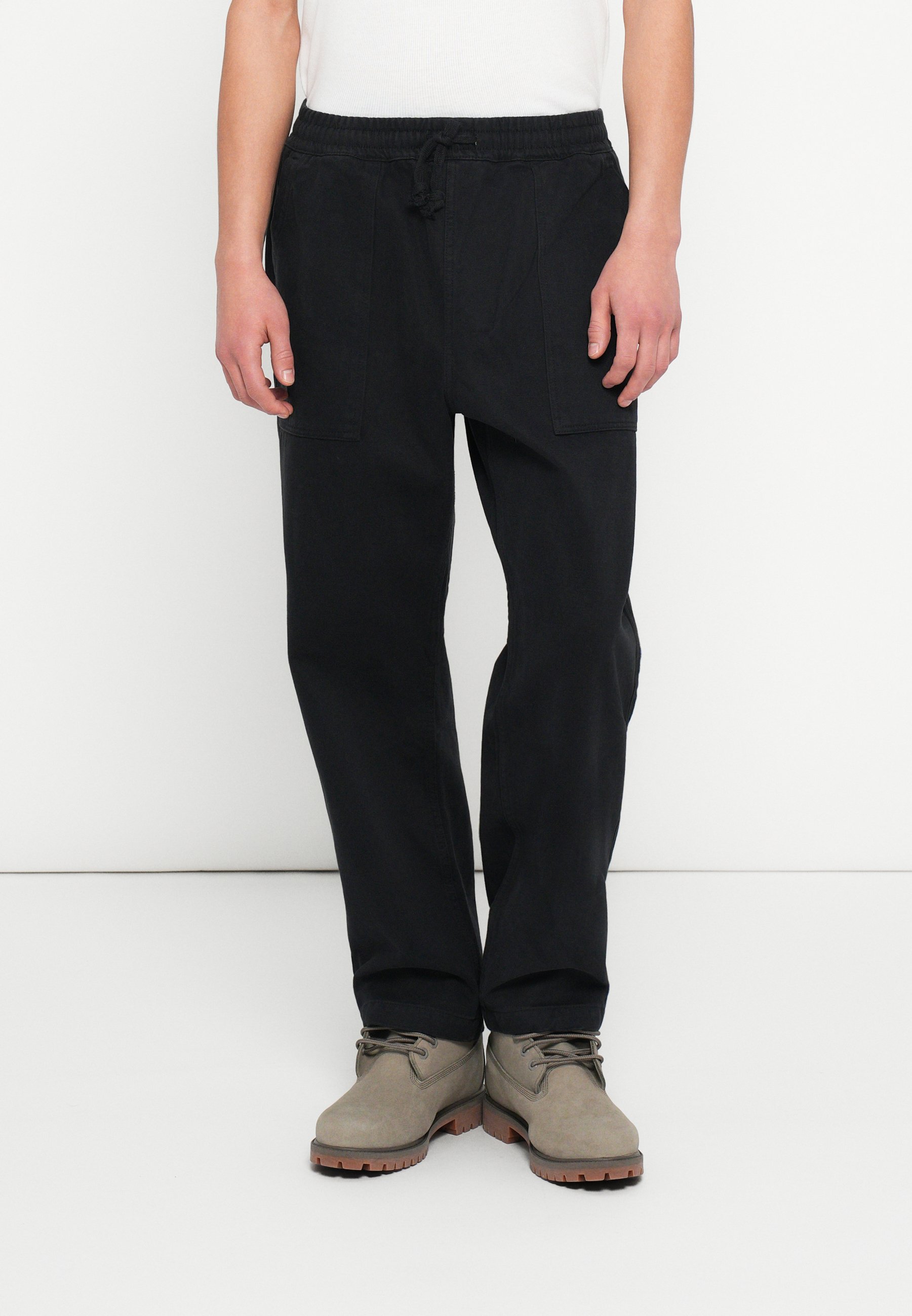 パンツ INTERIM MOLESKIN 1-TUCK BAGGY TROUSERS COMOLI Moleskin Knee Tuck Pants, Black – Navyblue