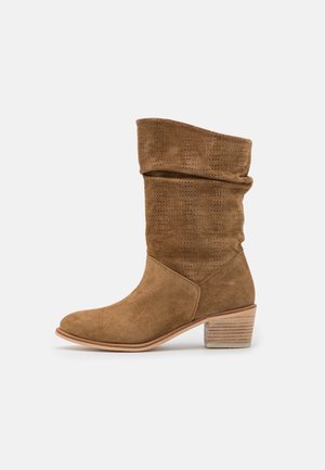 Cowboy- / bikerstøvler - cognac