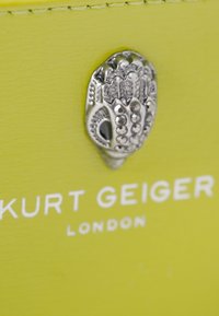 Kurt Geiger London Portafoglio - lime