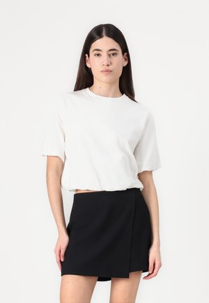 VMAYA PENNY CROPPED - Basic T-shirt - snow white