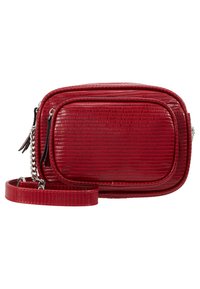 Borsa a tracolla rossa con texture, chiusura a doppia zip, tracolla regolabile e motivo rettile sottile. Presenta dettagli in metallo argentato.