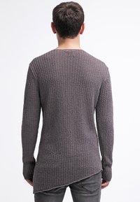 Gabba Stickad tröja - grey