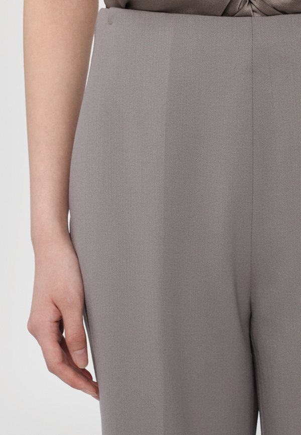 EEDIT - Trousers - mole2