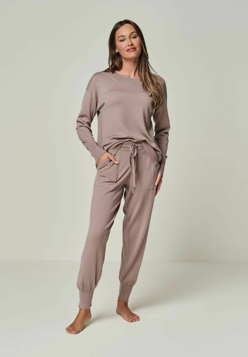 YOU LOOK PERFECT SET - BELLA - Nachtwäsche Set - dustypink