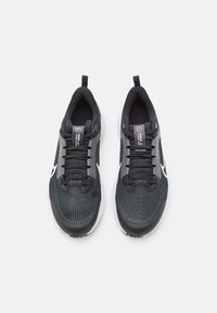 Nike Performance Zapatillas running asfalto - black