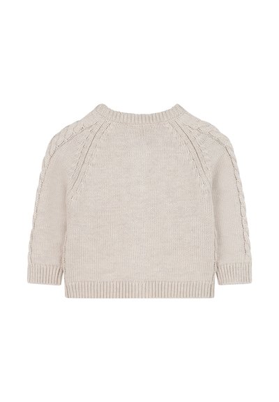 Pull en maille beige clair avec des manches courtes, présentant un col rond et des accents en maille torsadée le long des épaules et des côtés. Finition texturée.