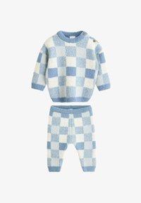 Seleccionado, blue checkerboard