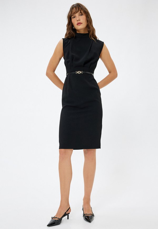 SLEEVELESS - Etuikleid