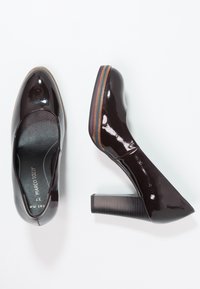 Marco Tozzi Escarpins à talons hauts - dark red