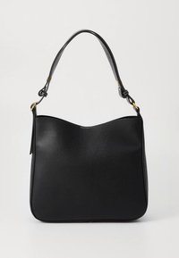 Melna ādas rokas soma ar mīkstu tekstūru, izliekta augšdaļa, regulējams siksniņa un smalki zelta aksesuāri. Struktūra ir taisnstūrveida un plaša.