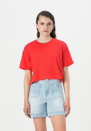 ONLMAY LIFE BOXY CROP  - T-shirts - high risk red
