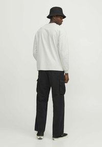 Jack & Jones CREW NECK - Hosszú ujjú felső - moonbeam