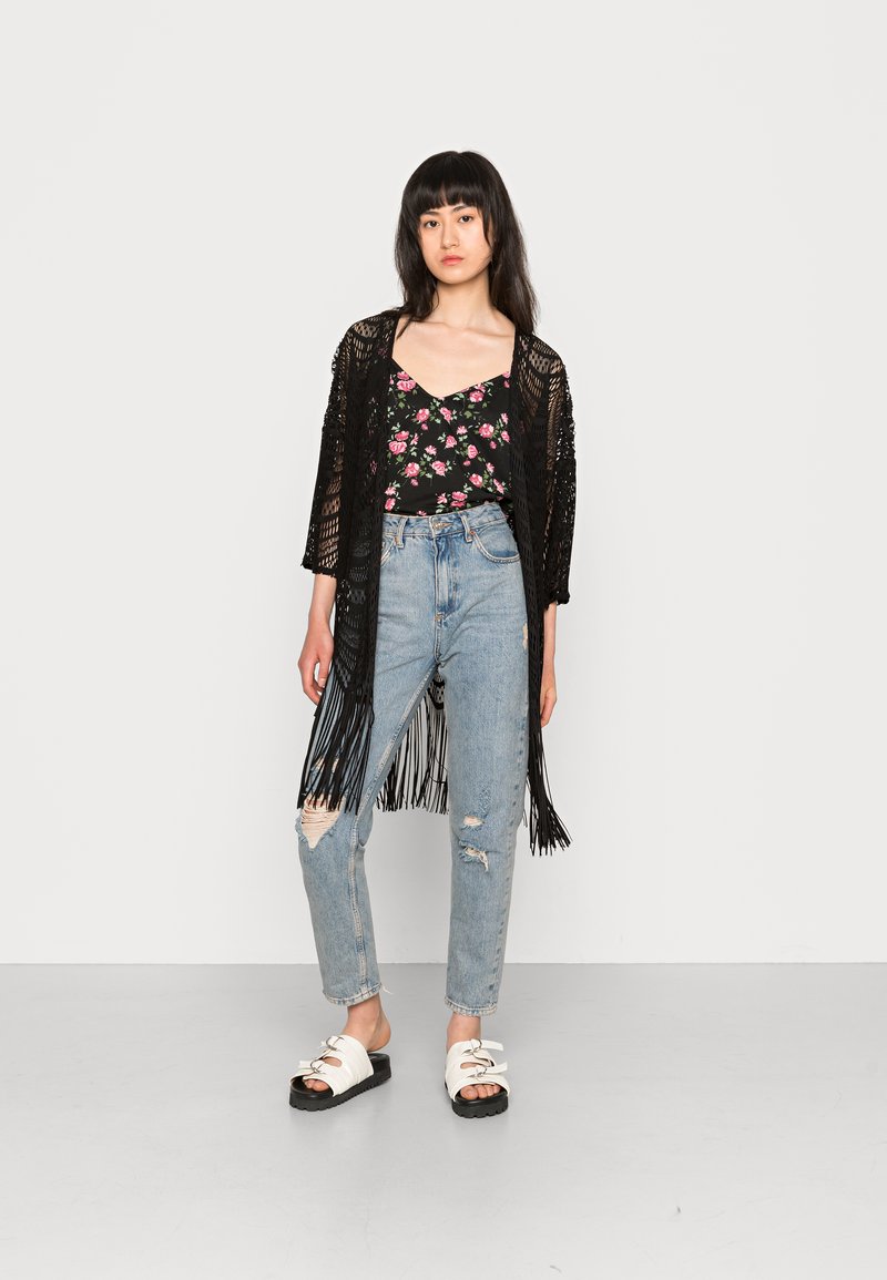VILA - VINOLA FRINGLE KIMONO - Letná bunda - black, Zväčšiť