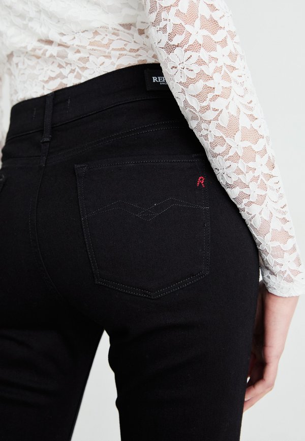 JOELLA PANTS - Flared Jeans2