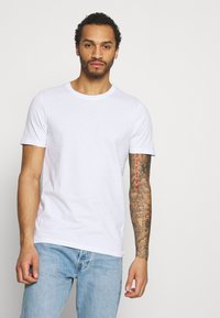 Jack & Jones Junior Kurzarmshirt JJEORGANIC BASIC TEE SS O-NECK NOOS