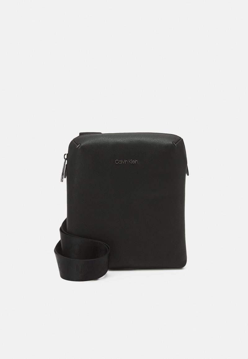 Calvin Klein FLATPACK - Borsa a tracolla - black