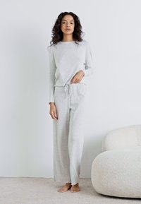 Hunkemöller Komplet pidžame - green