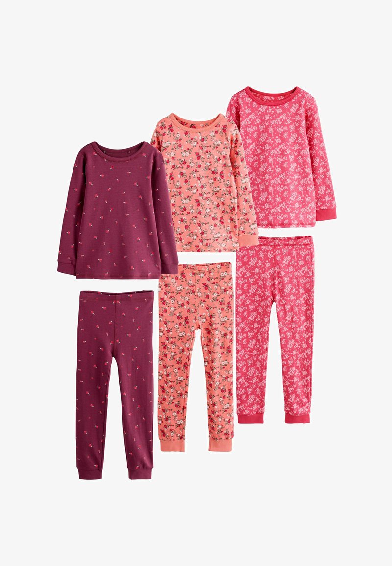 Sæt bestående af seks bomuldspyjamas i forskellige nuancer af pink og lilla, med blomstermønstre, lange ærmer og matchende tætsiddende bukser.