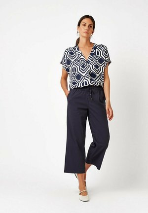 TONI, STYLE PIA 3/4 - Stoffhose - dark blue