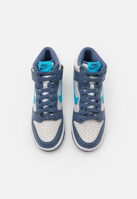 Nike Sportswear DUNK HIGH - Zapatillas altas - light bone/blue lightning/diffused blue/white