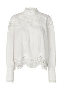 Blouse blanche avec col montant en dentelle, manches longues, et détails de dentelle complexes le long de l'ourlet et des épaules. Tissu doux et léger.