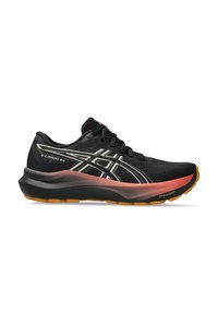 Schwarzer Sportschuh mit Obermaterial aus Mesh, reflektierenden silbernen Streifen, gepolsterter Sohle, pinkem Farbverlauf und orangefarbener Gummisohle.