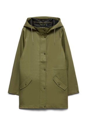 Imperméable à capuche couleur vert olive avec boutons-pression frontaux et deux poches à rabat, présenté à plat sur un fond blanc.