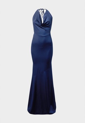 Vestido sin mangas de color azul marino en tejido suave; presenta un escote drapeado, un corsé ajustado y un dobladillo acampanado con sutiles detalles de costura.