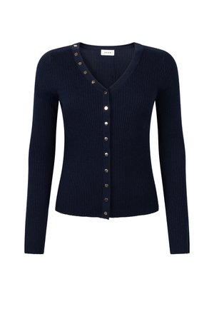 Donkerblauwe geribbelde gebreide cardigan met lange mouwen, V-hals en een rij zilveren drukknoopjes aan de voorkant en langs de halslijn.