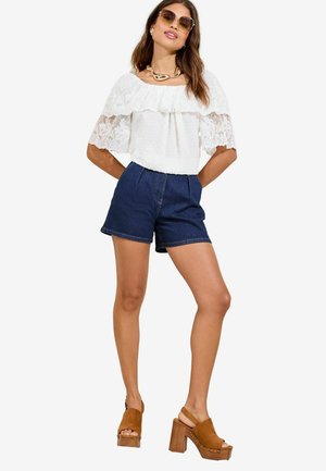 REGULAR FIT - Blouse - white